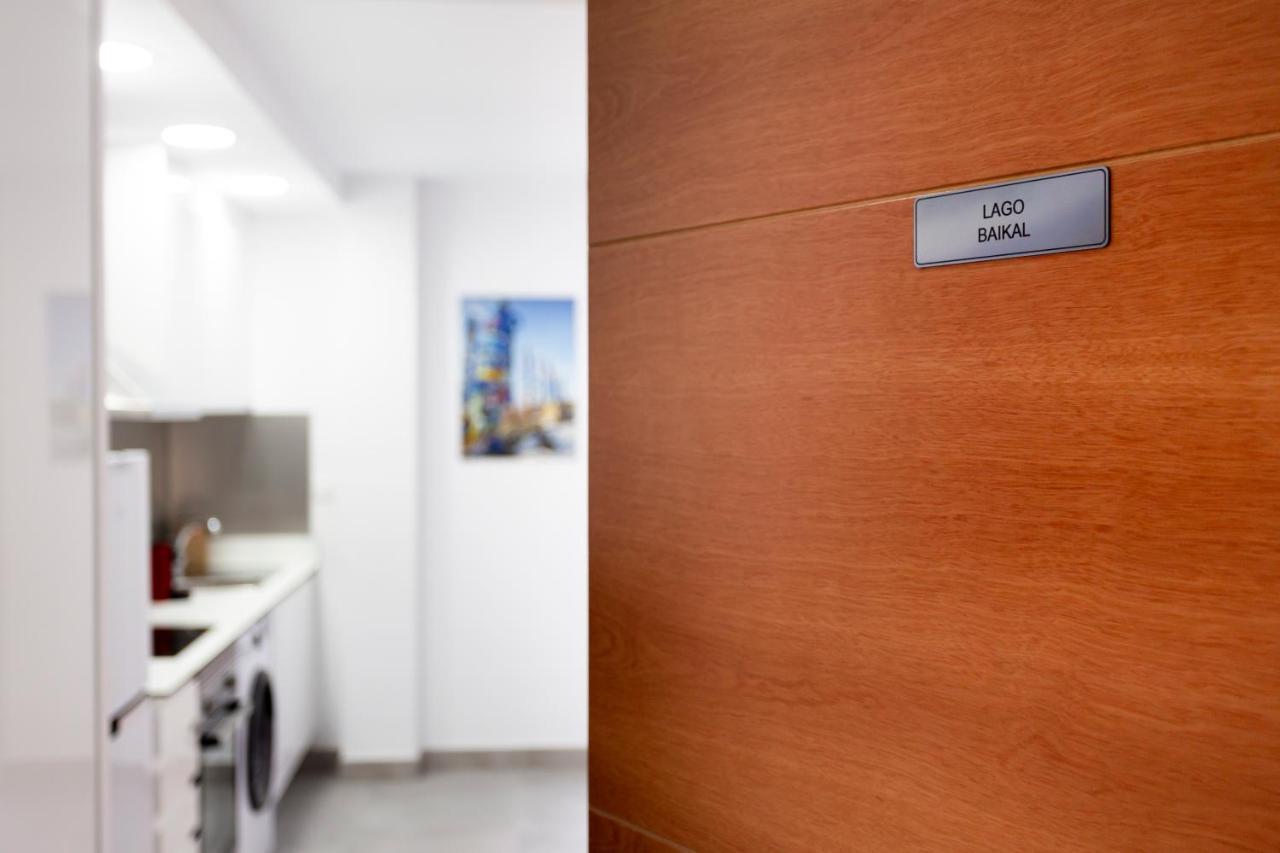8 Lacus Baikal L'Hospitalet de Llobregat Exteriér fotografie